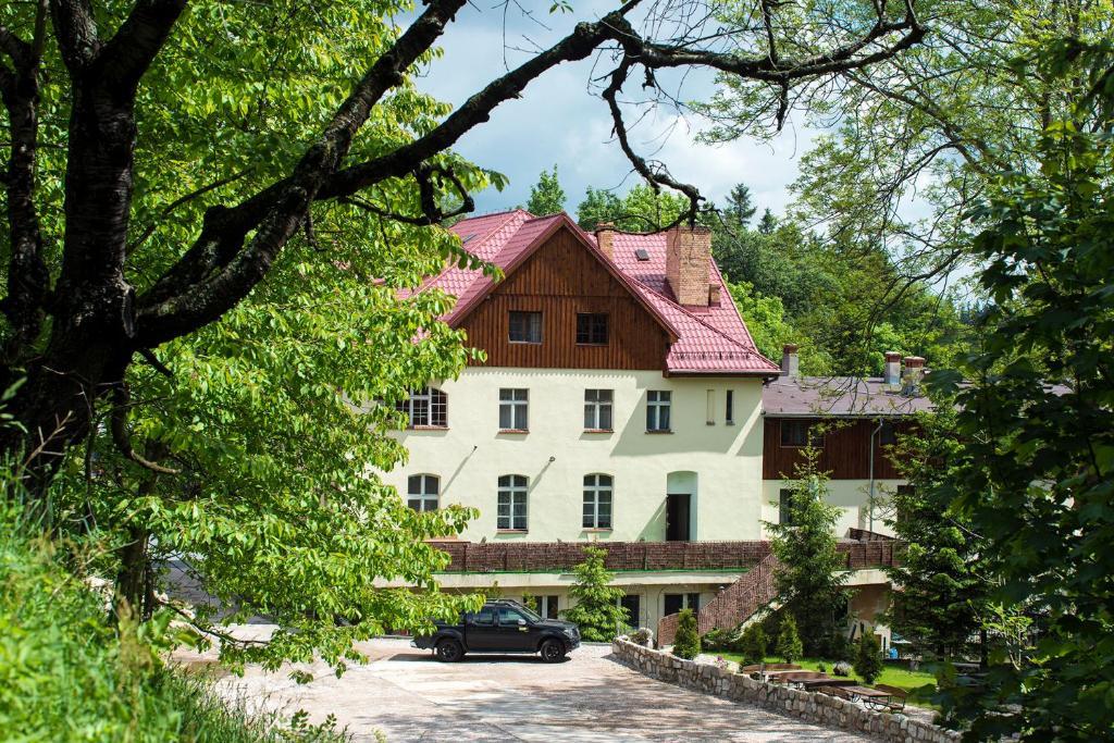 Lesny Dwor Bed & Breakfast Karpacz Eksteriør bilde
