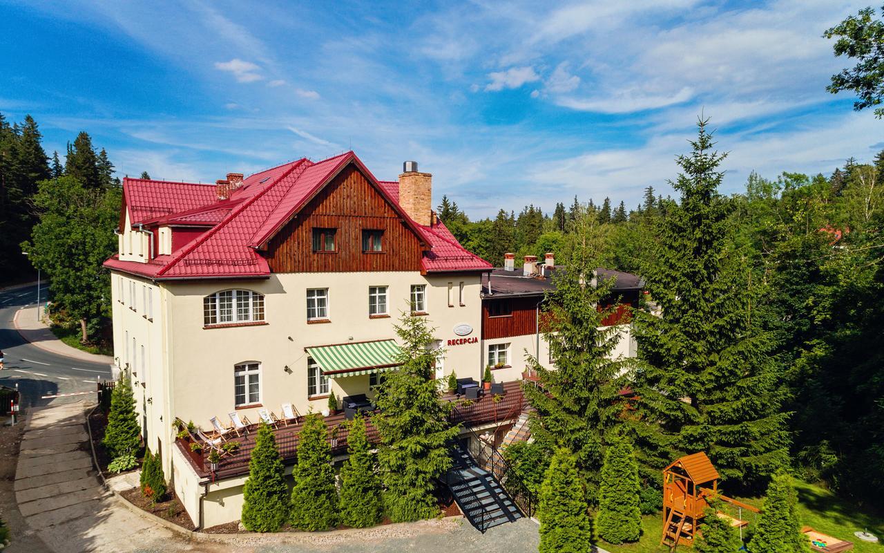 Lesny Dwor Bed & Breakfast Karpacz Eksteriør bilde
